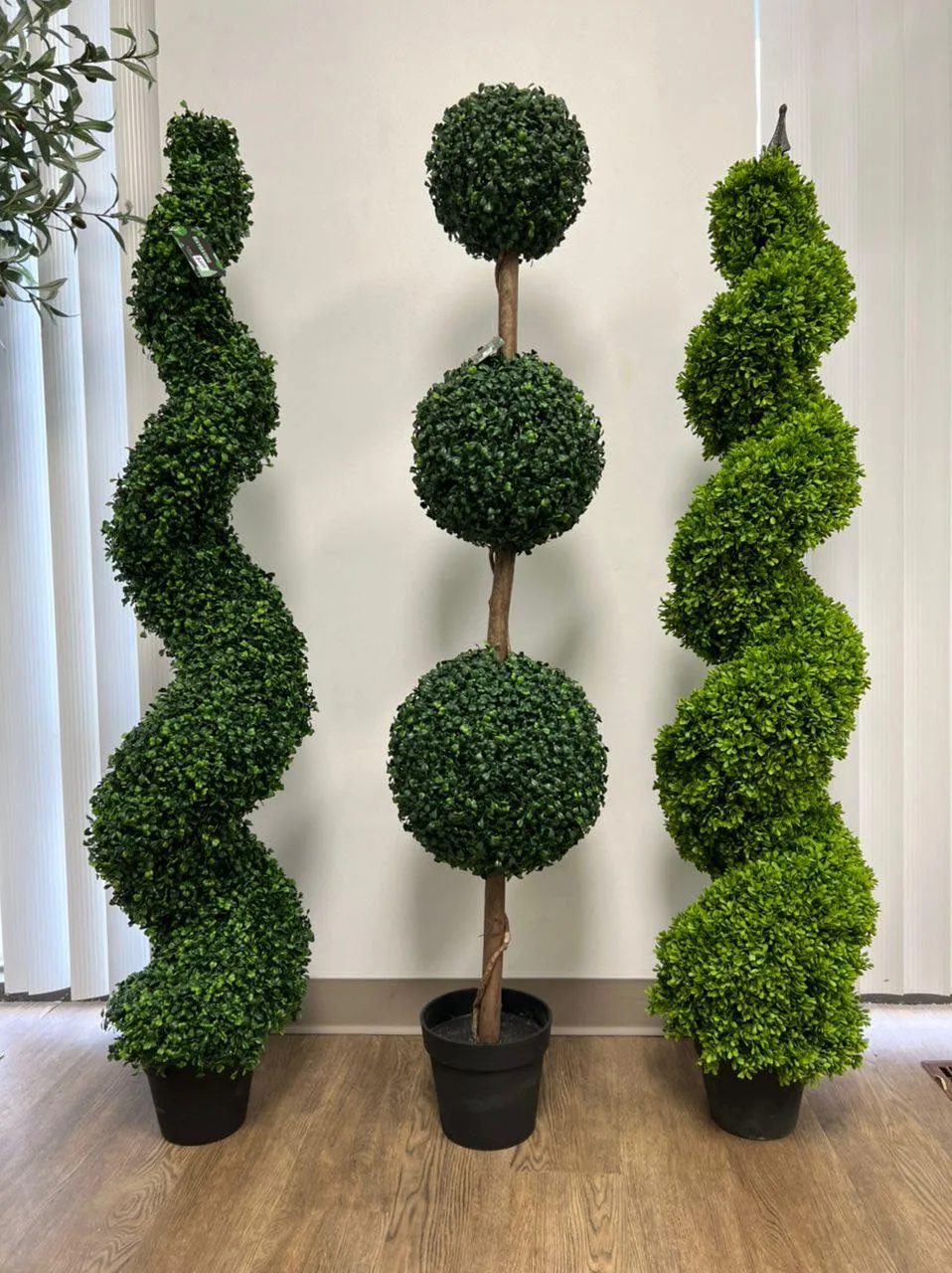 Artificial Topiary Boxwood Tree - 5' (UV Resistant)